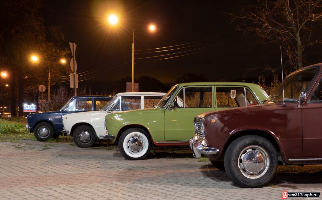 LADA 1200, LADA 1300