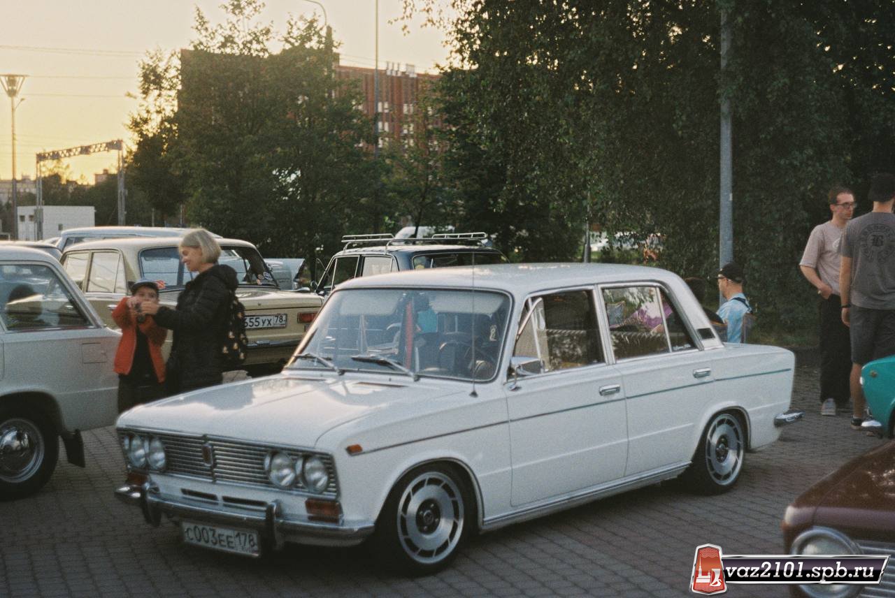 ВАЗ-2103